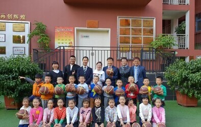 중국운남성 유치원, 초등학교, 로봇학교 방문하